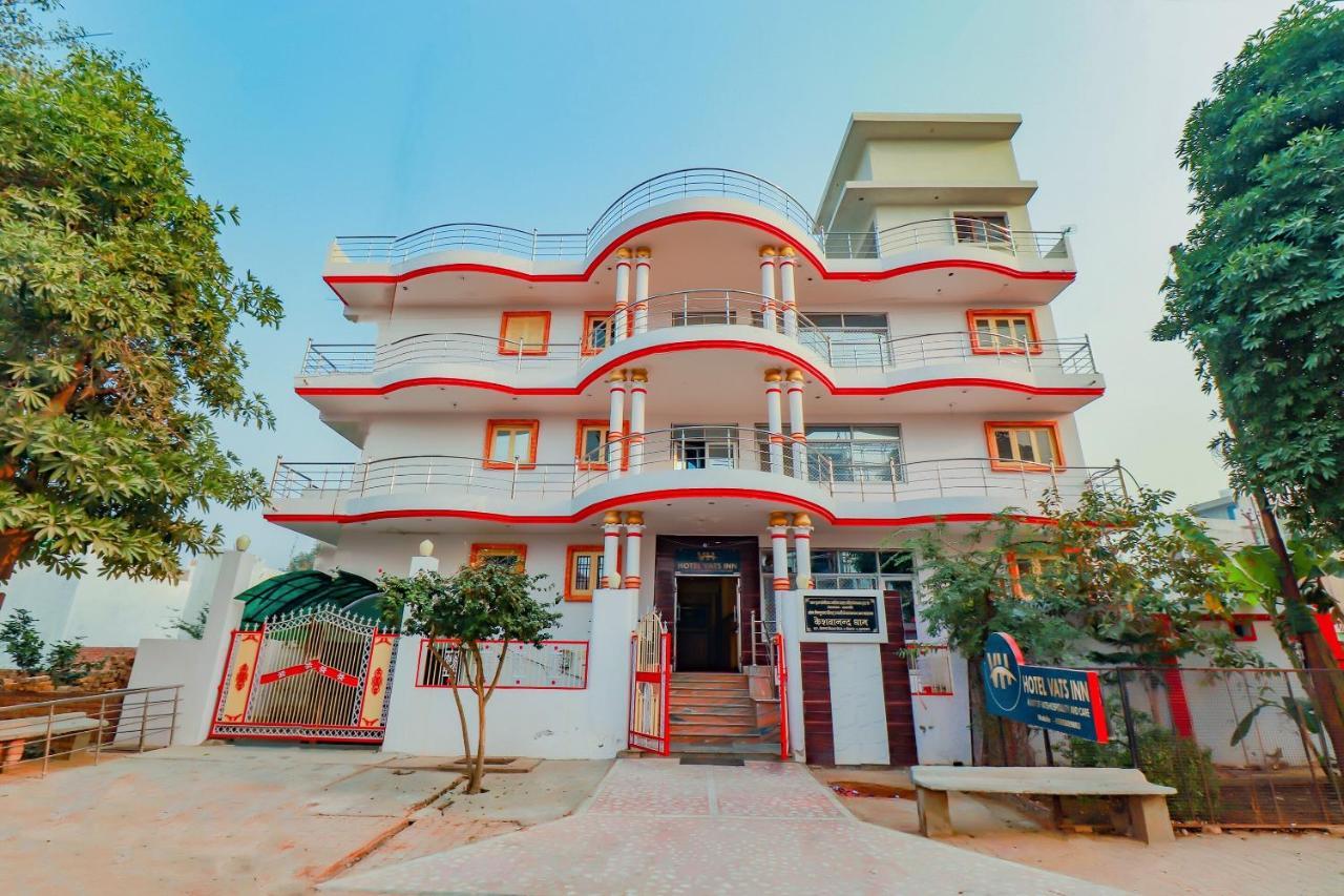 Oyo 67215 Shri Hari Radha Palace Vrindāvan מראה חיצוני תמונה